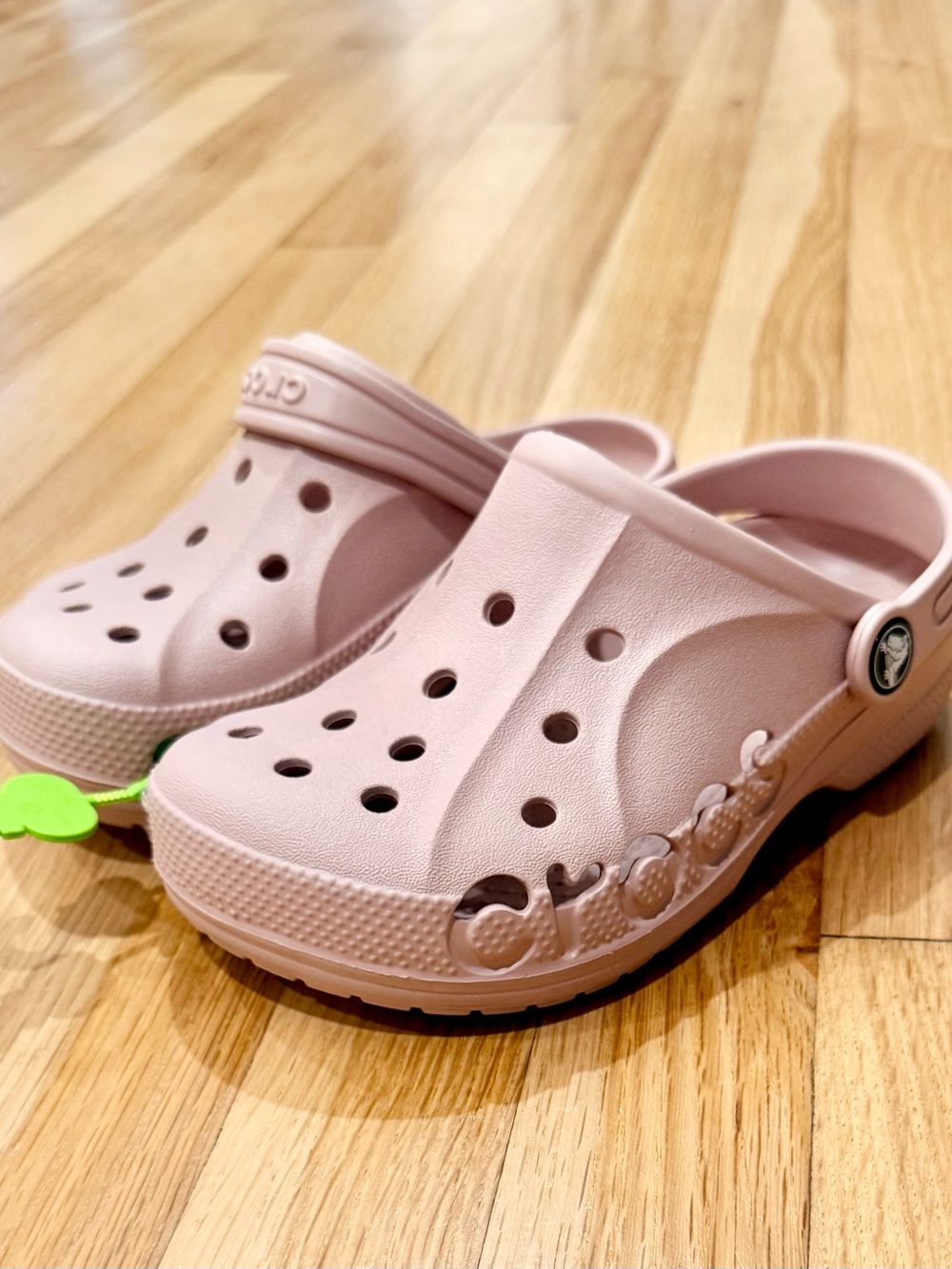 NWT Kids Baya Crocs | Pink | Size J1